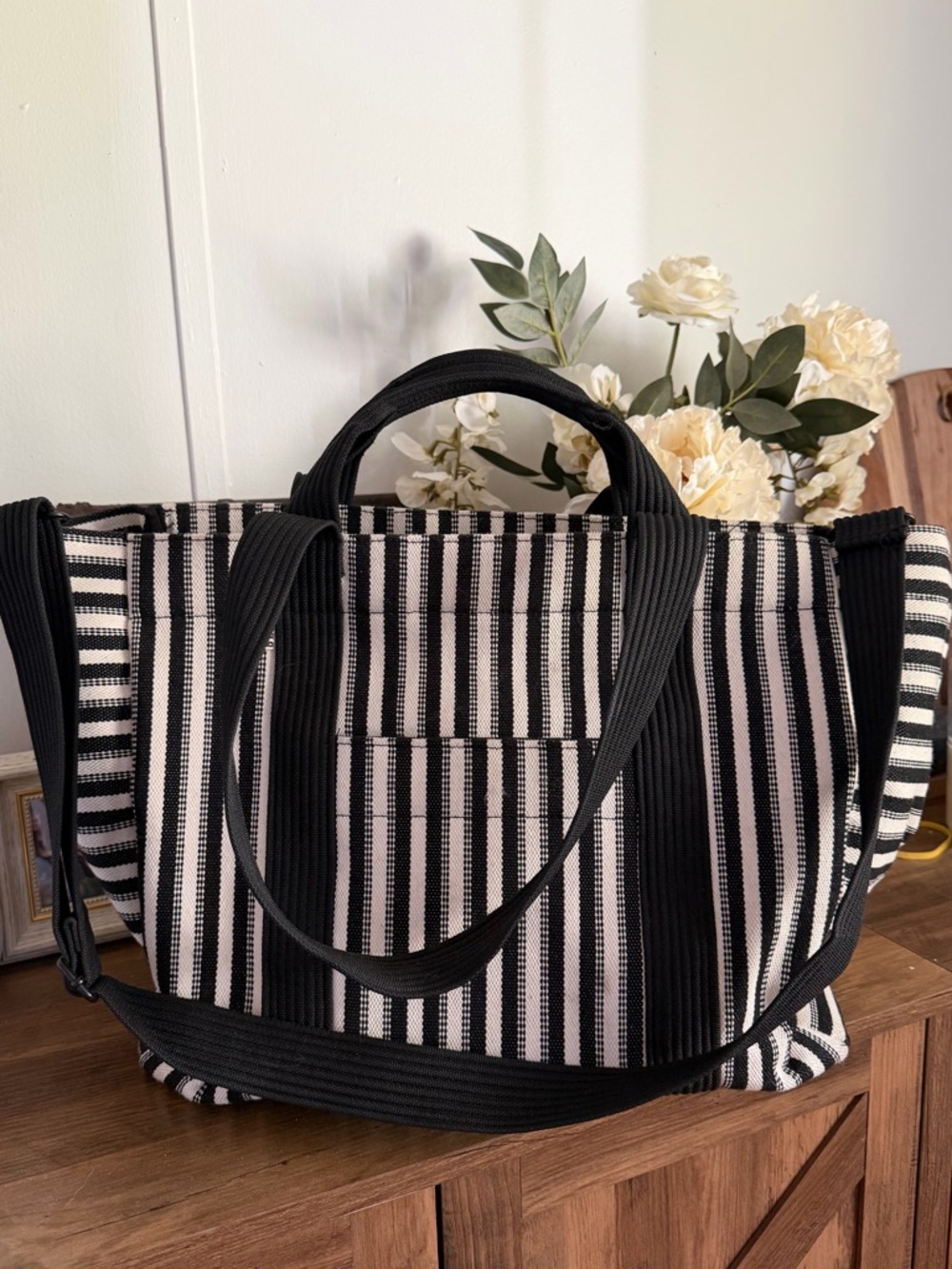 BÉIS Vacation Tote - Limited Edition